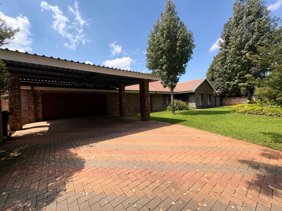 4 Bedroom Property for Sale in Stilfontein Ext 4 North West